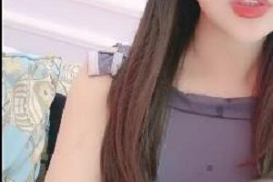 最新高颜值大长腿妹子10个眼镜9个骚(身材很哇塞)在线唠嗑