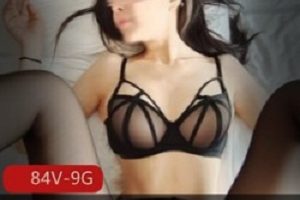 某推上那么多妹子,居然还有极品,还敢晒出来。