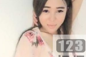 边噼里啪啦忍耐快感边给老公男友打电话合集,笑哭……