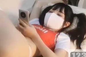 疯狂榨汁机,你见过最疯狂的是哪款?拉拉队长全自动坐桩榨汁机。