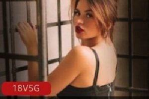 某推的野性模特,展示的可是她们的极限才艺,真野啊。