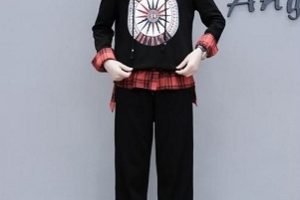 《2021年：罗伯特、波莉安娜、梅尔、鲍比、狗斯波特、艾米和男生联合抗击飓风席卷而来的恶魔和怪物》