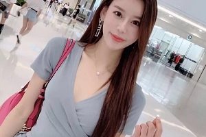 《美艳经典：最新25部177集1.72g自拍私拍系列合集》