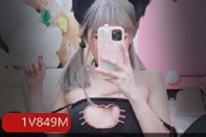 梦幻世界：妹子飞机场高颜值绯红小猫的美丽诱惑