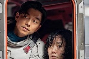 《2021年12月24日：寂静之海.第一季（韩国）4K中字H265》——宋智安导演的太空冒险之旅