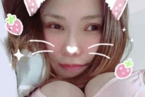 冲田杏梨Onlyfans视频合集：看完让你爱上这位超级大猫！