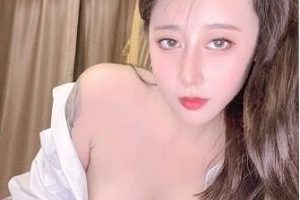 奈汐酱Nice：网红微博美女，美丽与自信兼具的女情兽！