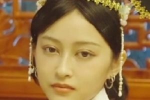 《经典：儿子妈妈，无毛nen bi》