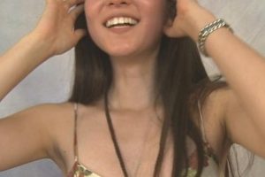 AmeliaWang华裔千金行为艺术系列：下水