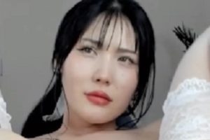 韩国美女直播放飞自我视频下载1v1.84G