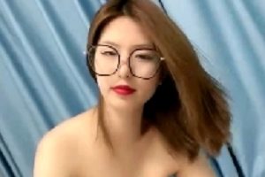 精美八字、大罩杯眼镜、迷人小乖乖女、性感灰丝、美腿高跟鞋、大姨妈bao ju、安全百度盘