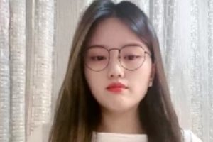 精选眼镜妹玩弄视频，1V+7P+855MB，百度盘