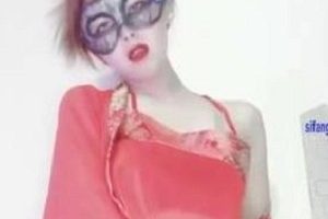 艾米L舞合集：火辣自娱自乐女神，精致美颜，妖娆身姿，动感舞蹈