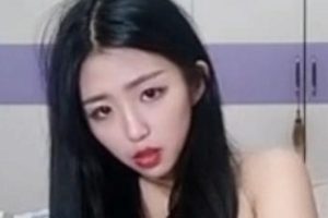 漂亮小姐姐盘肠视频，露脸黑丝，1V593M