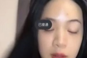 唐瑶瑶付费定制1v1视频1V，1.34G全果逗奶秀黑B百度盘