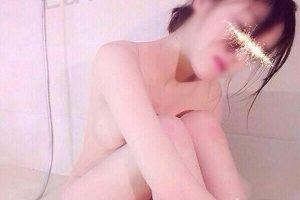 是如此的独特和迷人，让人无法抗拒。快来收藏这份百变女神e-cup最全合集，一窥女神的风采，感受她的魅力！