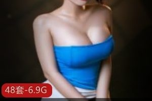 俄罗斯童颜巨兔Azami圣诞老人cos合集，6.9G视频精彩呈现