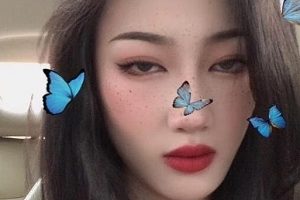 ins反差女神董柒柒直播回放，数百万观看量惊人！