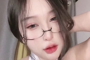 优质推特大长腿女神羽柔子私拍合集43V5.5G，自娱自乐情难自禁