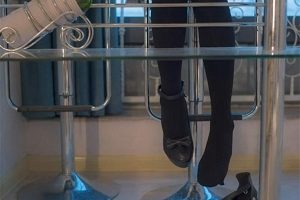 学生快手英气美少女木花琳琳最新合集3V1.5G，短裙私拍