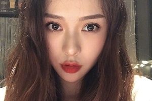 斗鱼美女橙香静静最新合集85V5.4G，学生服装诱惑