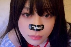 创可贴自拍独家合集创可贴贴最新作品1V922M，19分钟全角度露脸，天花板级别，下载观看！