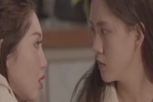 冷柔御姐艾彩圣水合集283部293G优质小脚