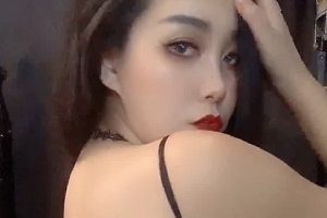 快手软软劲爆展示视频合集65部7.87g，酥球细腰浑圆臀喘息诱人