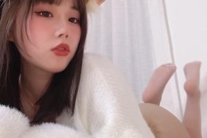 竞泳废喵作品视频88部52G粉嫩新作