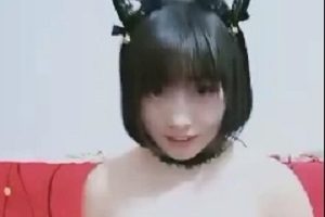 南瓜妹兔耳短发私拍1V181MB绝赞弧度