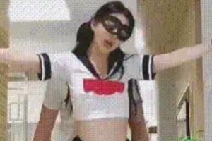 Vivian肉丝长腿御姐合集9部2.99G翘臀推车太顶了