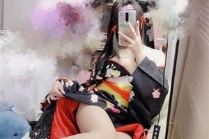 快手吃货少女希希酱甜美私密作品集5部731M光某处