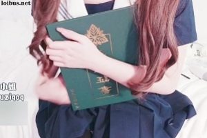 小蔡頭喵喵喵私家畢業四人游1V+7片段1.2G美臀光影太撩人